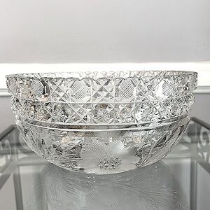 Vintage timeless heavy clear cut crystal bowl with flower pattern